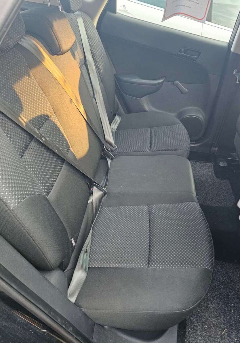 Hyundai i30 120.000 km 3.200 € Leverkusen 51371