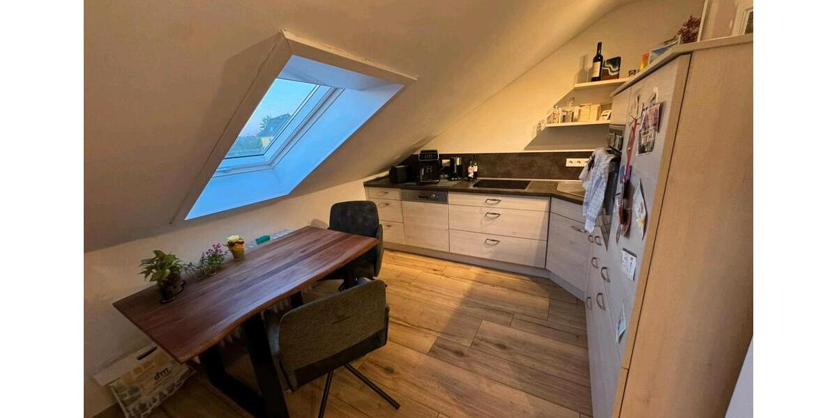 Dachgeschoßwohnung Remscheid Reinshagen - 2 Zimmer, 50 m&sup2;, 150.000&euro; | Angebot:26286930