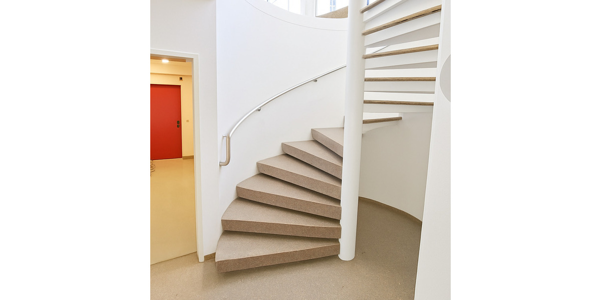 Gewerbeobjekt Remscheid Nord - 5 Zimmer, 257 m&sup2;, 350.000&euro; | Angebot:25626408