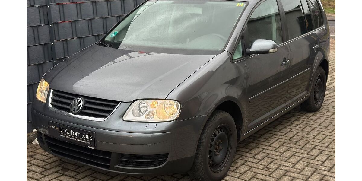 VW Touran 300.000 km 1.770 &euro; Köln 51109