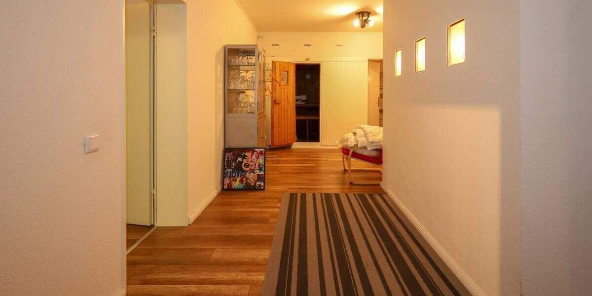 Reihenendhaus Monheim am Rhein Monheim - 7 Zimmer, 171 m&sup2;, 525.000&euro; | Angebot:24503923
