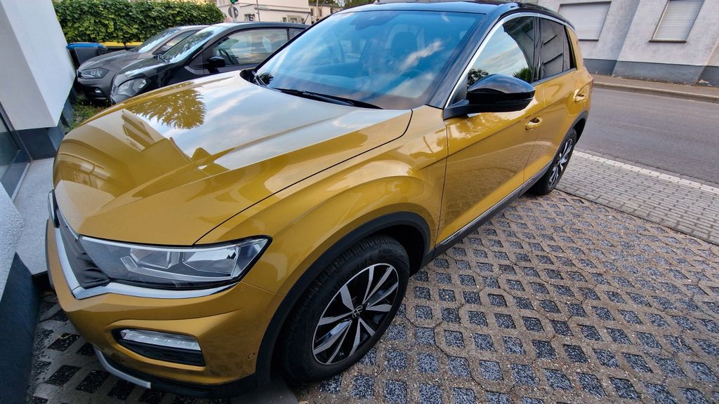 VW T-Roc 34.000 km 17.800 &euro; Solingen 42719