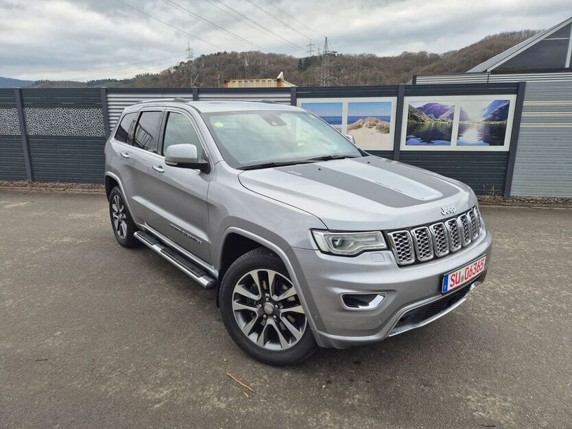 Grand Cherokee