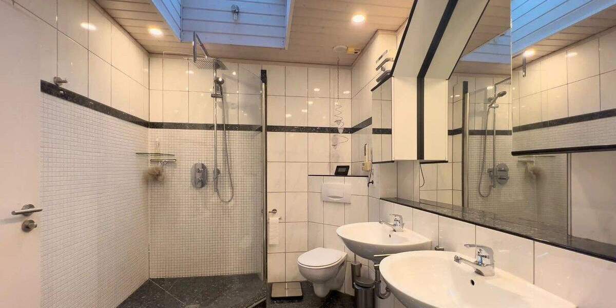 Doppelhaushälfte Solingen Höhscheid - 6 Zimmer, 171 m&sup2;, 519.000&euro; | Angebot:25400458