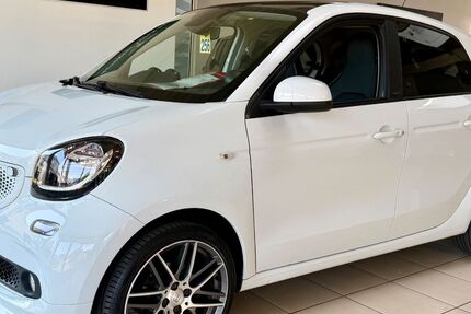 Smart ForFour 69.401 km 17.990 &euro; Köln 51067