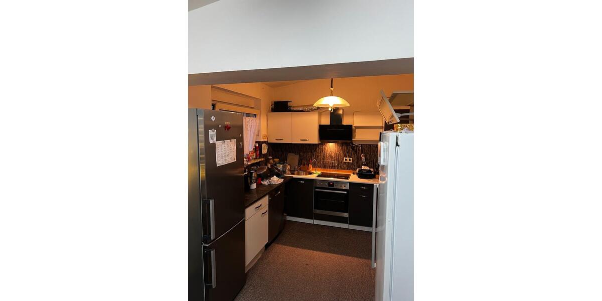 ⚠️WG ZIMMER AUF ZEIT⚠️ 4 zimmer