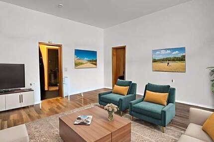 Charmante 2-Zimmer-Altbauwohnung Modernisiert 2 zimmer