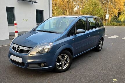 Opel Zafira 209.560 km 4.450 € Düsseldorf 40231