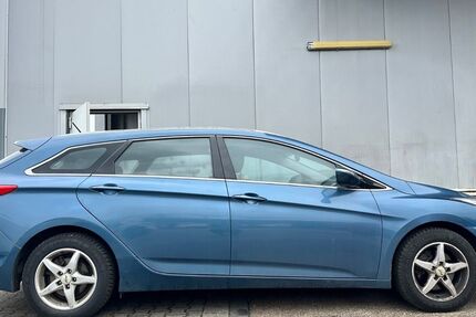 Hyundai i40 118.000 km 7.980 &euro; Erftstadt 50374