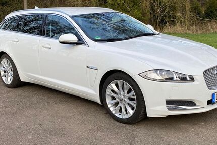 Jaguar XF 259.000 km 6.499 &euro; Düsseldorf 40210
