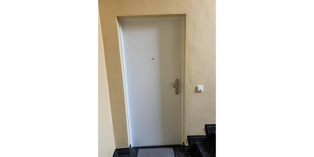 Etagenwohnung Köln Buchheim - 3 Zimmer, 67 m&sup2;, 1.200&euro; | Angebot:26891523