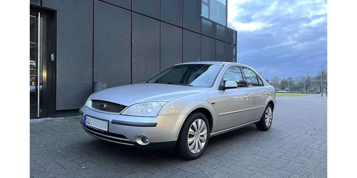 Ford Mondeo 242.300 km 1.950 &euro; Troisdorf 53840
