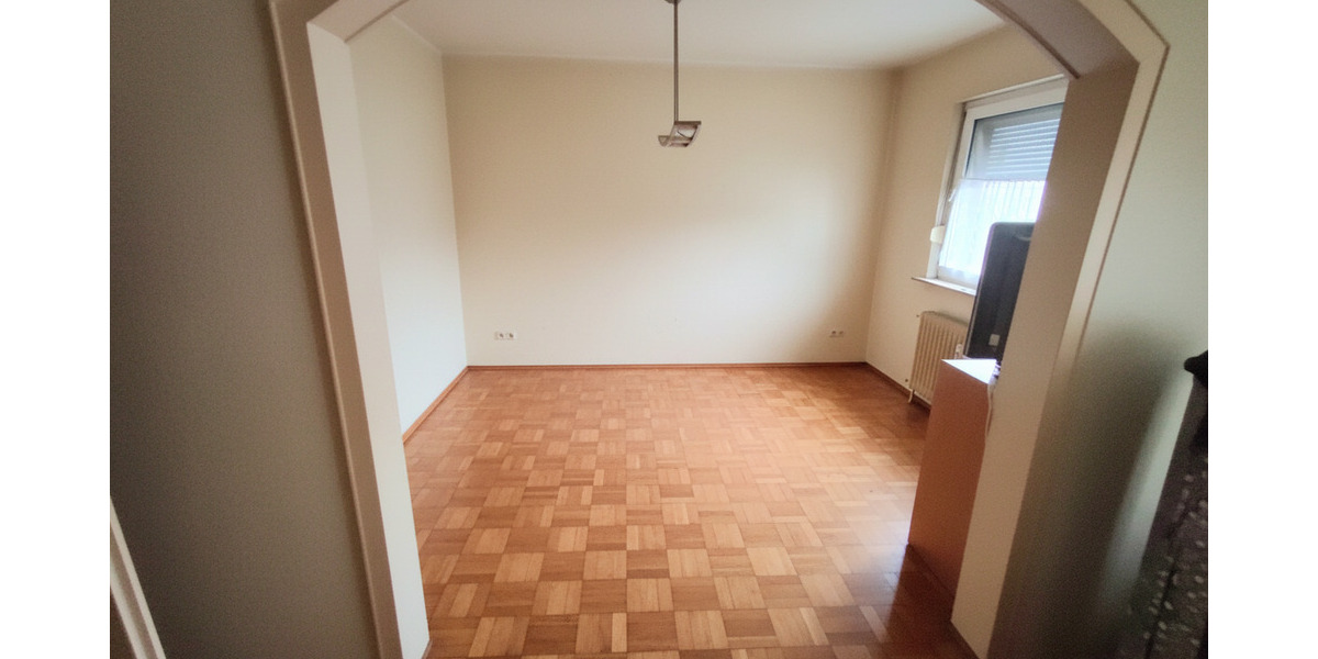 Doppelhaushälfte Düsseldorf Unterrath - 6 Zimmer, 208 m&sup2;, 684.000&euro; | Angebot:25691151