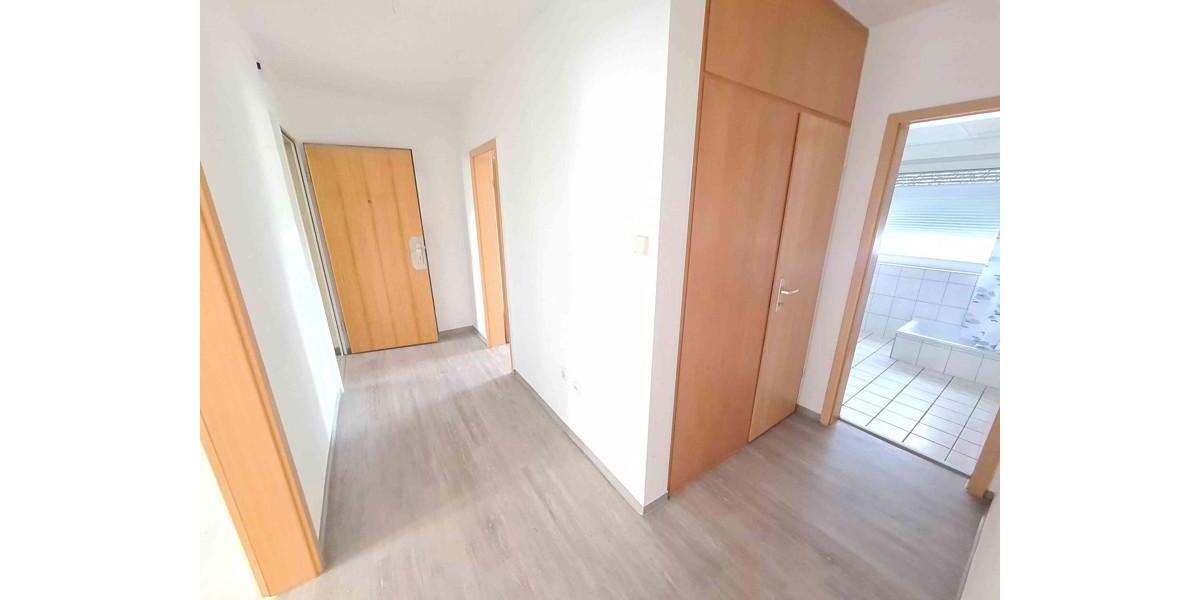 Ab sofort: Wohnen in einer ruhigen Seitenstraße - schicke Wohnung mit moderner Ausstattung 3 zimmer