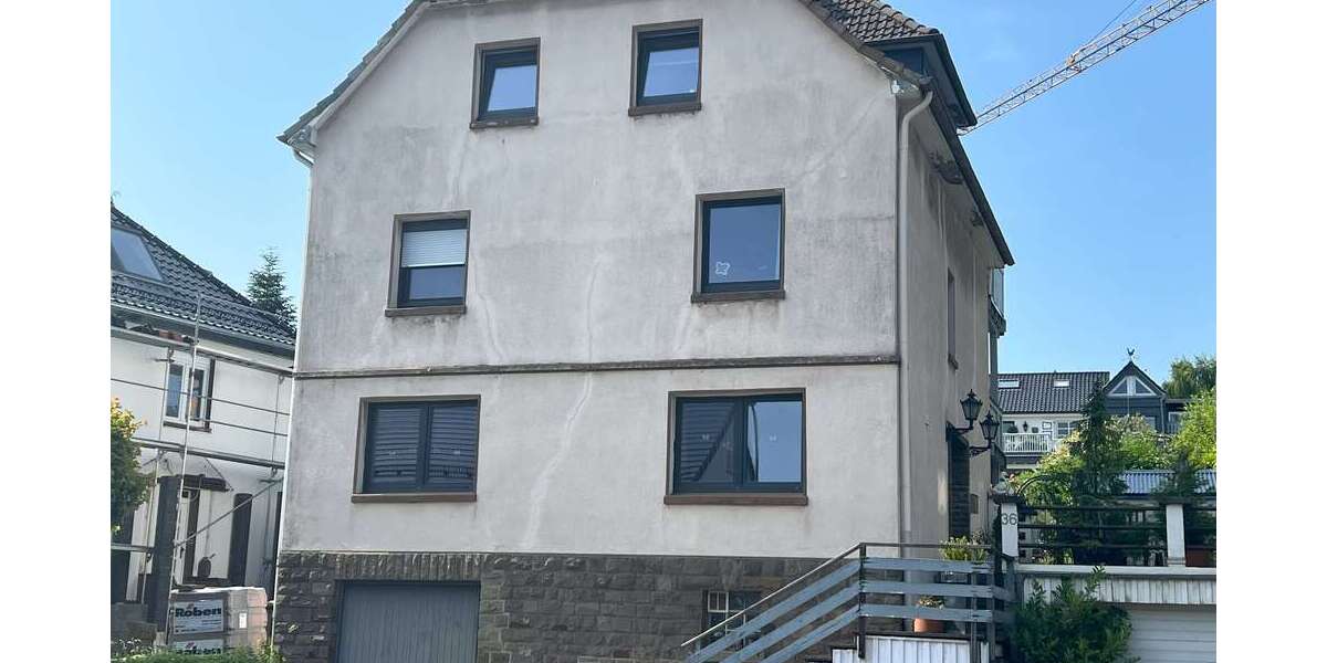 Einfamilienhaus Lindlar - 9 Zimmer, 190 m&sup2;, 225.000&euro; | Angebot:25220613
