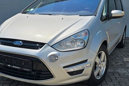 Ford S-Max 271.000 km 4.499 &euro; Grevenbroich 41515