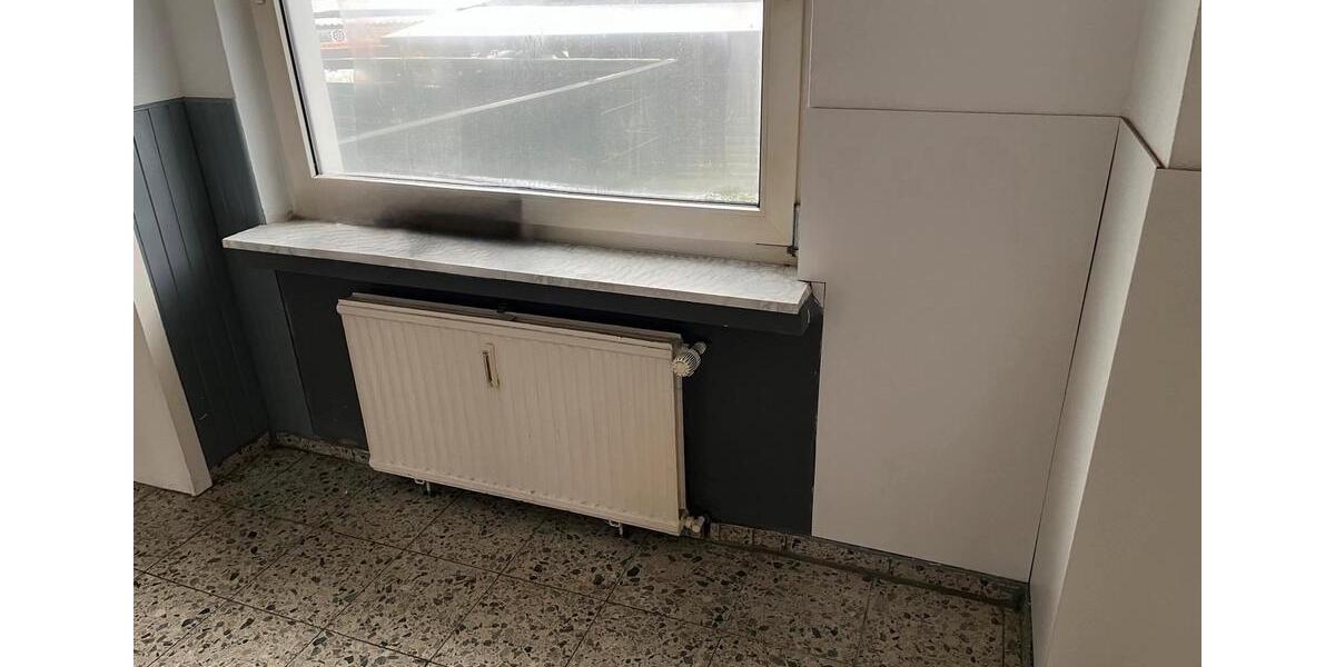 Etagenwohnung Burscheid - 2 Zimmer, 90 m&sup2;, 780&euro; | Angebot:25294112