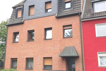 Wohnung Hürth - 2 Zimmer, 64 m&sup2;, 900&euro; | Angebot:27407050