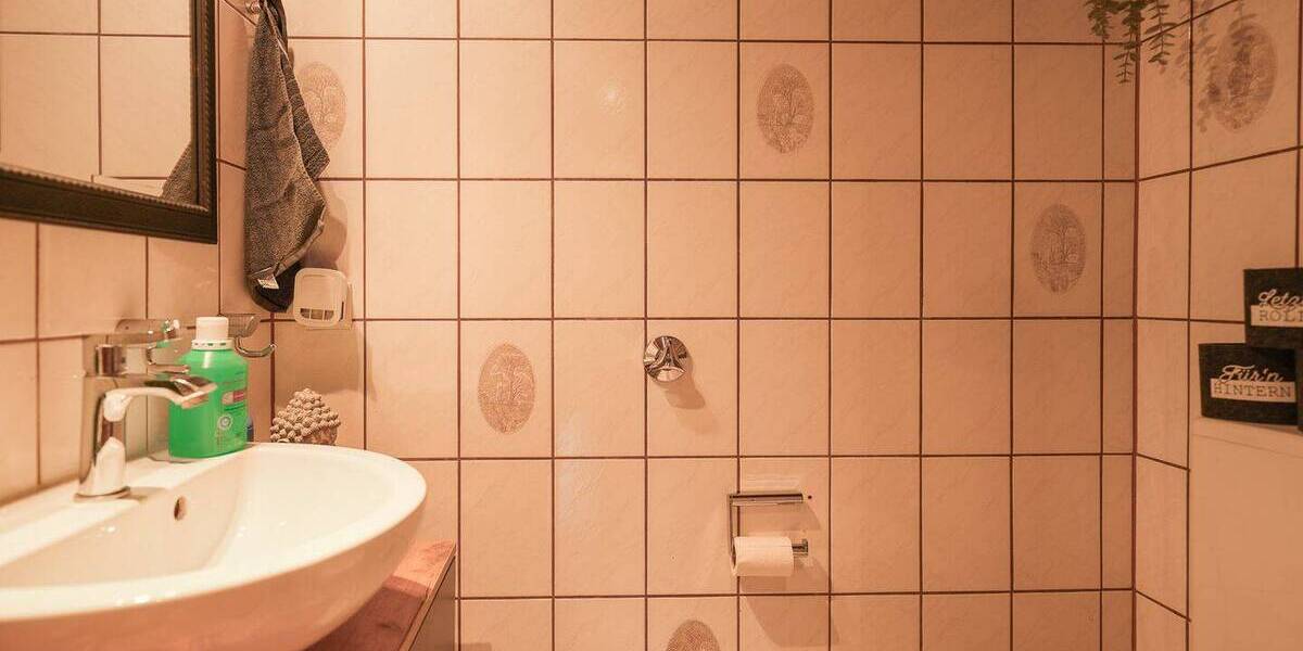 Ruhig. Charmant. Mit Gartenoption - Ihr neuer Rückzugsort mit Wintergarten, Terrasse und Potenzial. 2 zimmer