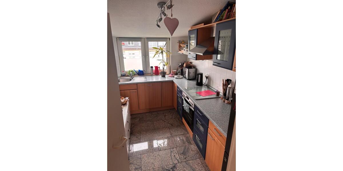 Dachgeschoßwohnung Hilden - 3 Zimmer, 77 m&sup2;, 242.000&euro; | Angebot:26955708
