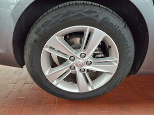 Opel Insignia Innovation Pano Navi Pro Winterpak. Park& 70.133 km 18.970 € HAAN 42781