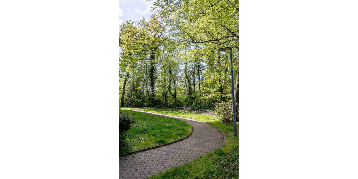 Etagenwohnung Kerpen Horrem - 2 Zimmer, 64 m&sup2;, 189.000&euro; | Angebot:26402211