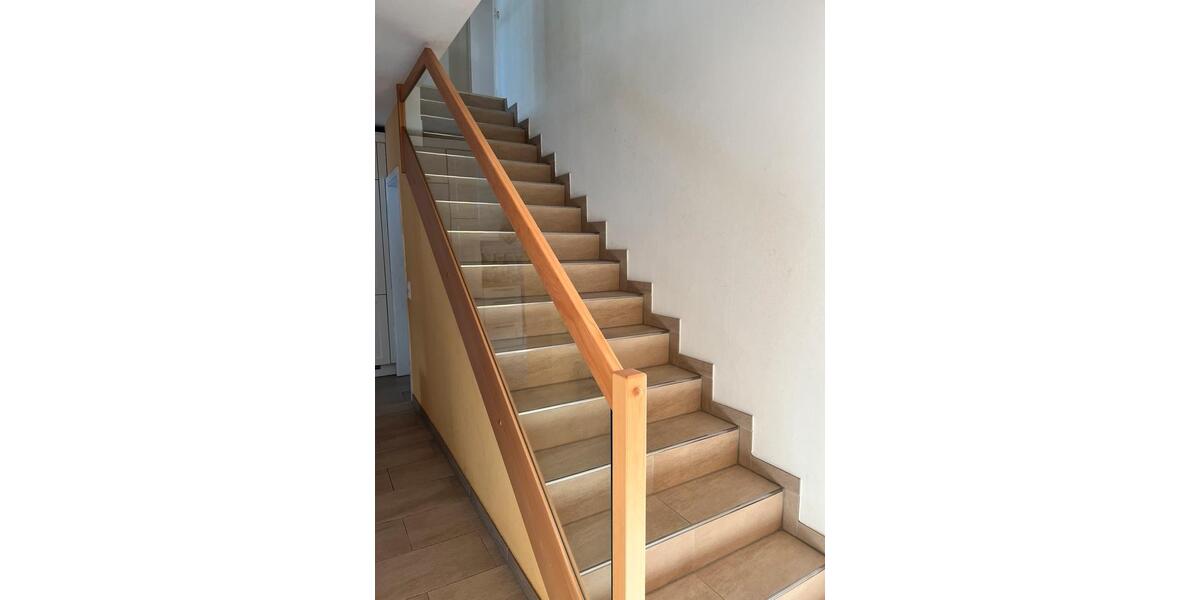 Reihenhaus Solingen Central - 4 Zimmer, 120 m&sup2;, 485.000&euro; | Angebot:27006960