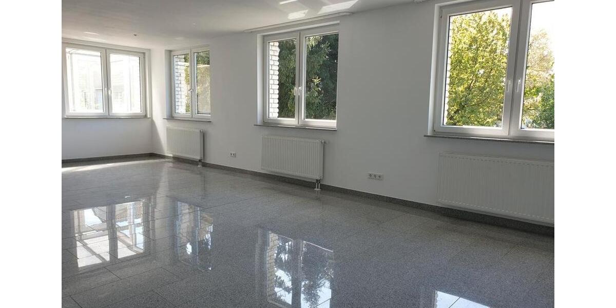 Etagenwohnung Langenfeld (Rheinland) - 3 Zimmer, 95 m&sup2;, 365.000&euro; | Angebot:26837360