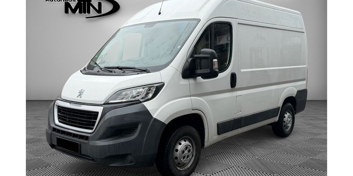 Peugeot Boxer 87.000 km 14.990 &euro; Köln 51067