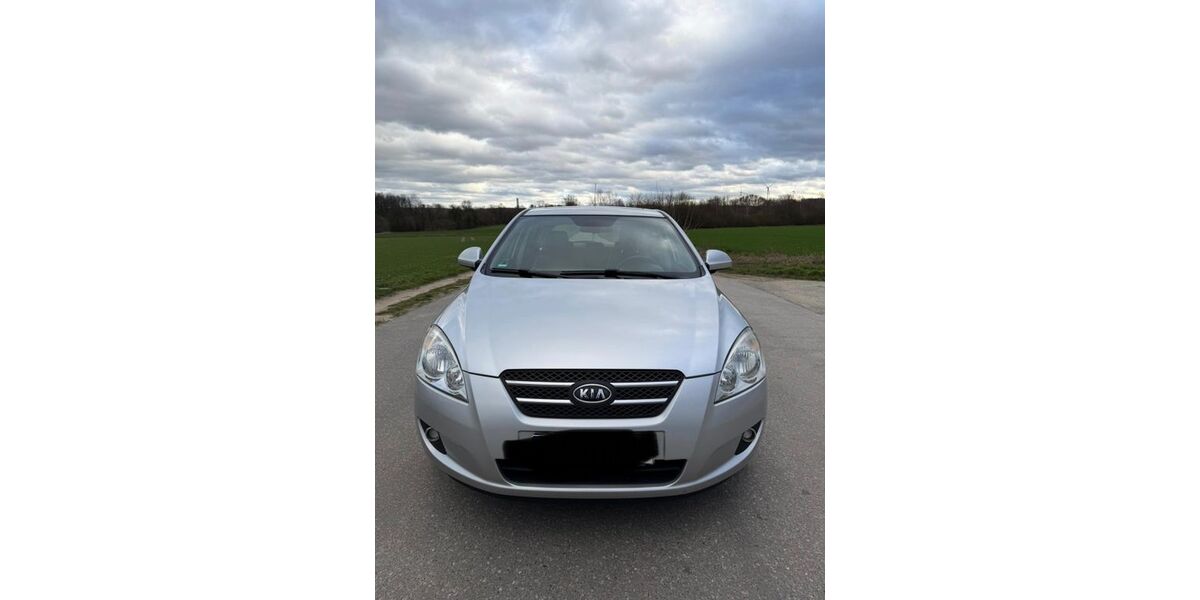 Kia ceed / Ceed 167.000 km 4.300 &euro; Rommerskirchen 41569