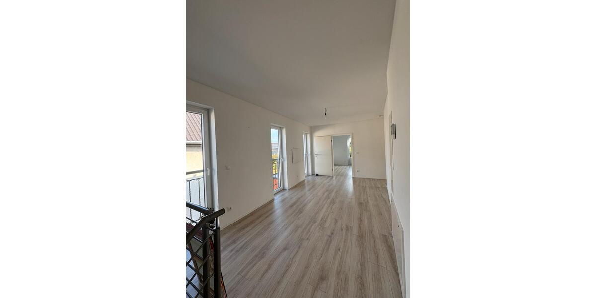Etagenwohnung Bergisch Gladbach Alt-Frankenforst - 3 Zimmer, 75 m&sup2;, 1.050&euro; | Angebot:25127447