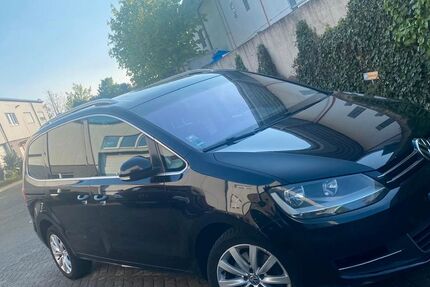 VW Sharan 384.000 km 5.200 &euro; KÖLN 50769