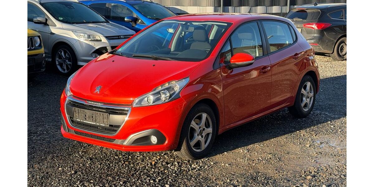 Peugeot 208 99.200 km 4.850 &euro; Erftstadt 50374