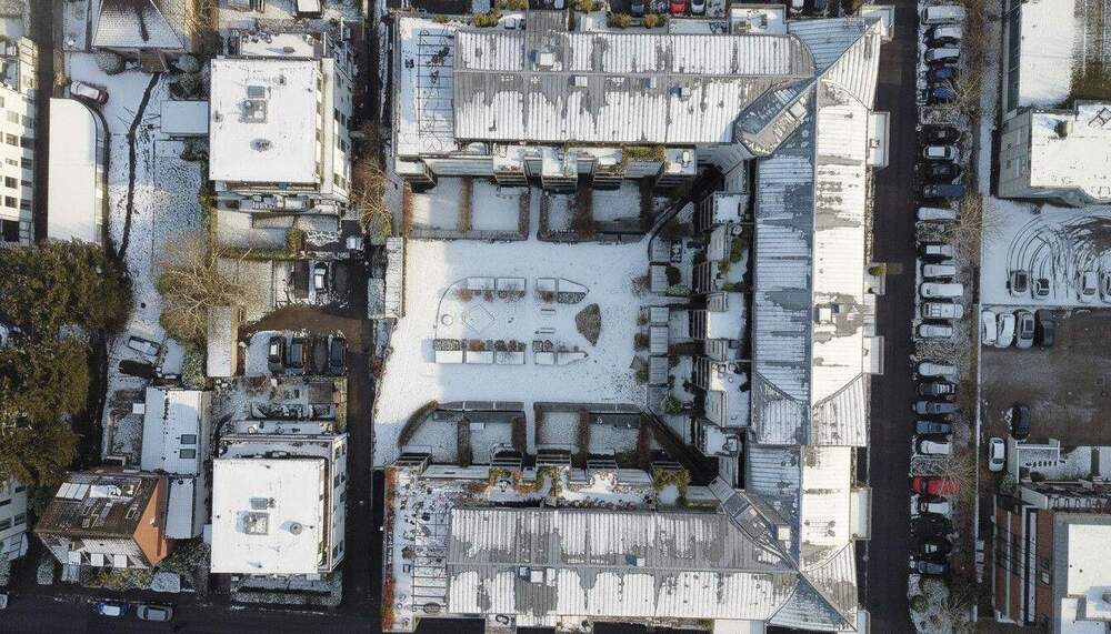 VERMIETETE 3-ZIMMER-WOHNUNG - mit großzügigem Balkon und Tiefgaragenstellplatz in Efferen! 3 zimmer