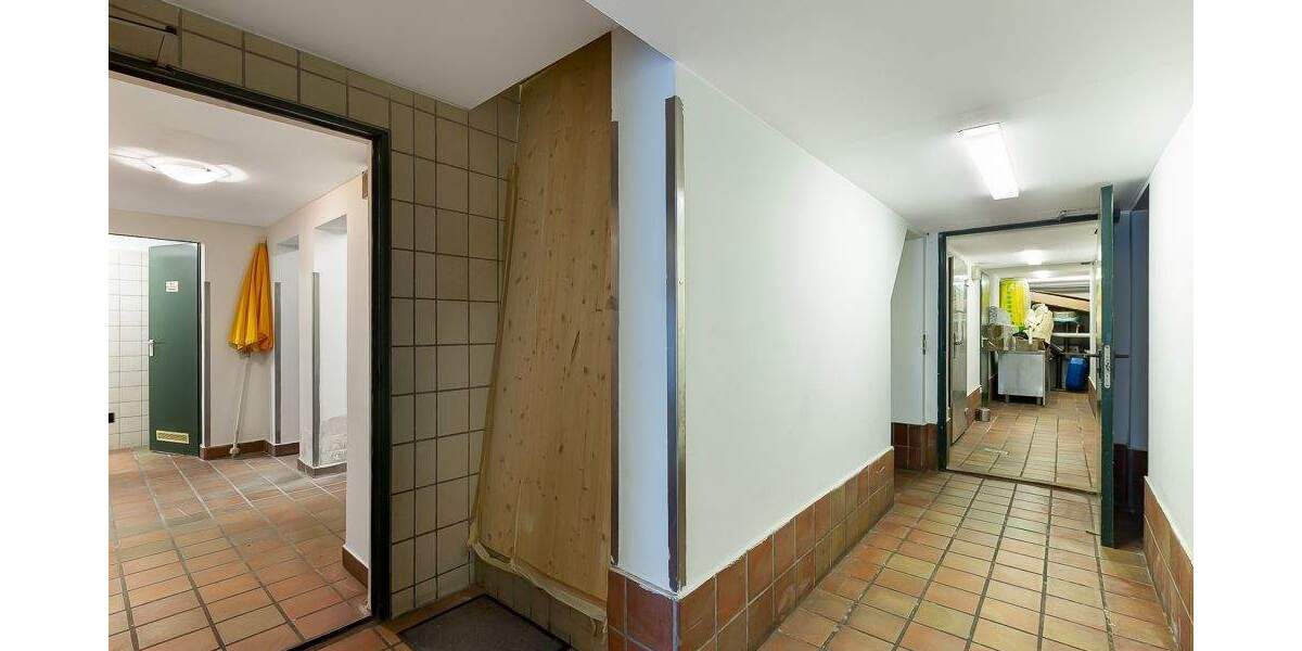 Mehrfamilienhaus, Wohnhaus Bergisch Gladbach Heidkamp - 7 Zimmer, 173 m&sup2;, 830.000&euro; | Angebot:24322206