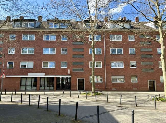 Büro in Köln Vingst 2.350 € 204 m²