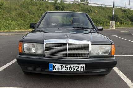 Mercedes-Benz 190 220.000 km 6.600 &euro; Köln 51105