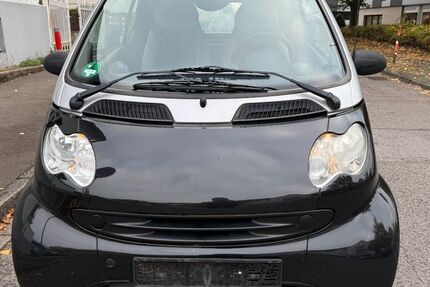 Smart ForTwo 218.090 km 2.990 &euro; Leverkusen 51375