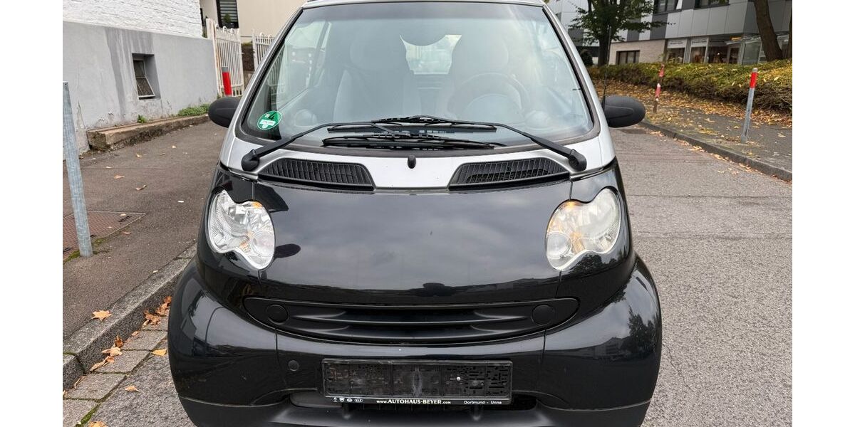 Smart ForTwo 218.090 km 2.990 &euro; Leverkusen 51375