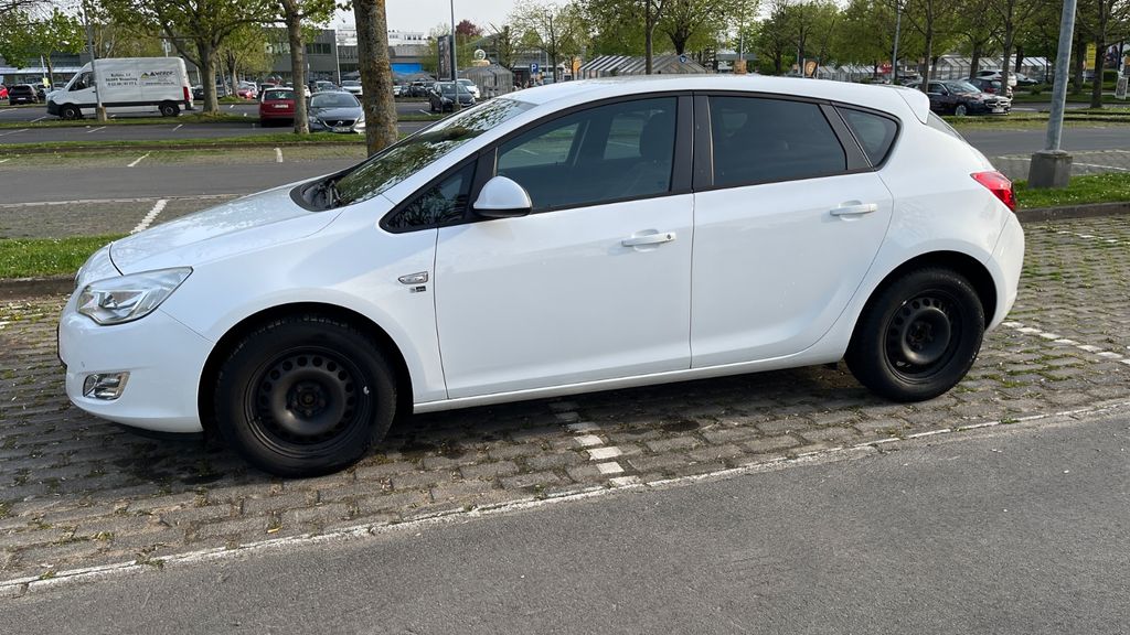 Opel Astra 179.000 km 3.700 &euro; Brühl 50321