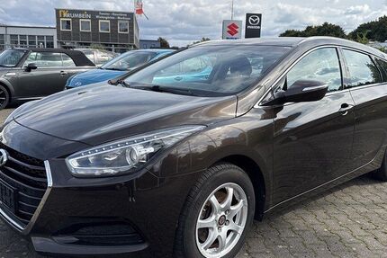 Hyundai i40 139.639 km 9.650 &euro; Grevenbroich 41515