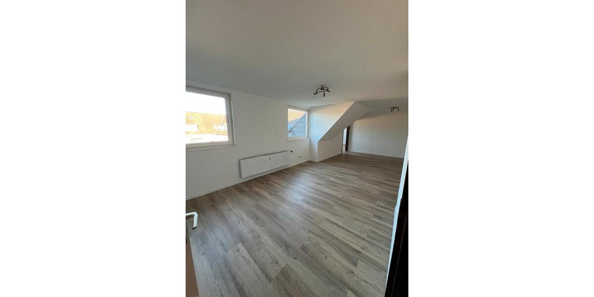 Dachgeschoßwohnung Köln Nippes - 2 Zimmer, 62 m&sup2;, 950&euro; | Angebot:26461514