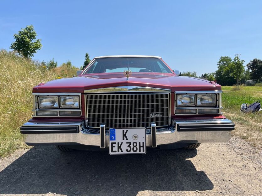 Cadillac Seville 28.497 km 9.800 € Köln 50733