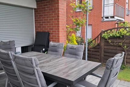Haus Rösrath - 6 Zimmer, 160 m&sup2;, 2.150&euro; | Angebot:26614750