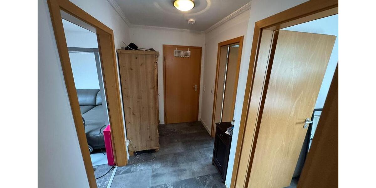 Dachgeschoßwohnung Langenfeld (Rheinland) - 2 Zimmer, 40 m&sup2;, 480&euro; | Angebot:26252908