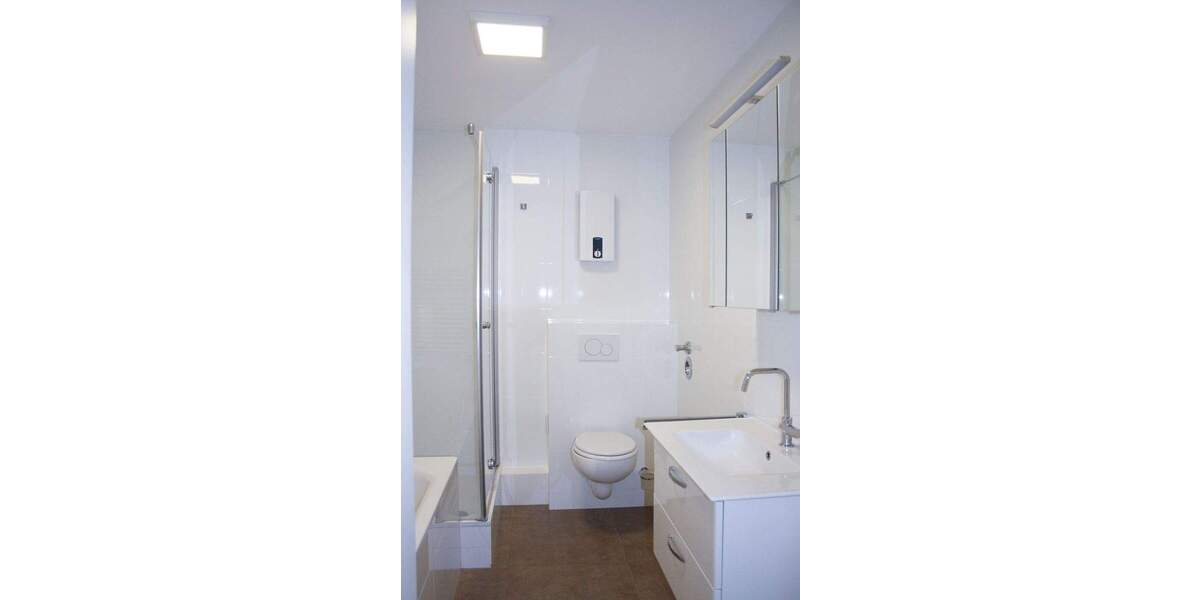 Top modernisiert! Charmantes, denkmalgeschütztes Mehrfamilienhaus mit modernem Wohnkomfort! 1 zimmer