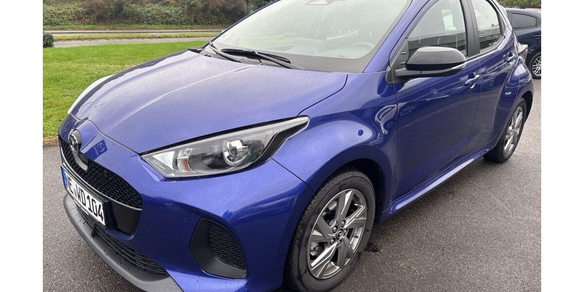 Mazda 2 Hybrid 3.802 km 21.641 &euro; Neuss 41464