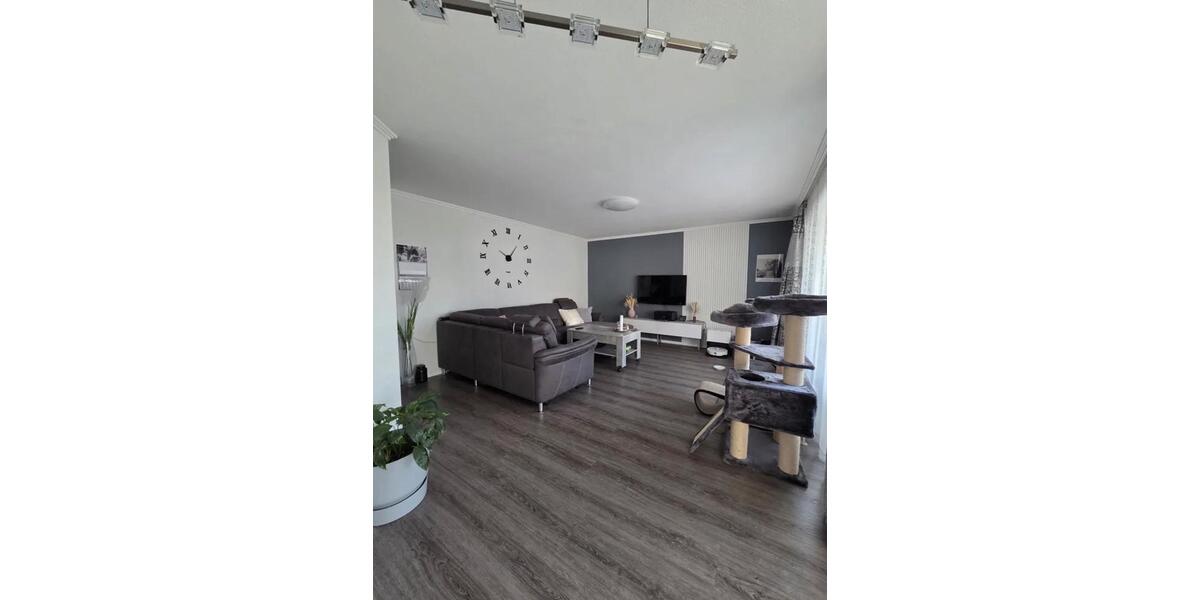 Etagenwohnung Remscheid - 4 Zimmer, 97 m&sup2;, 230.000&euro; | Angebot:26865110