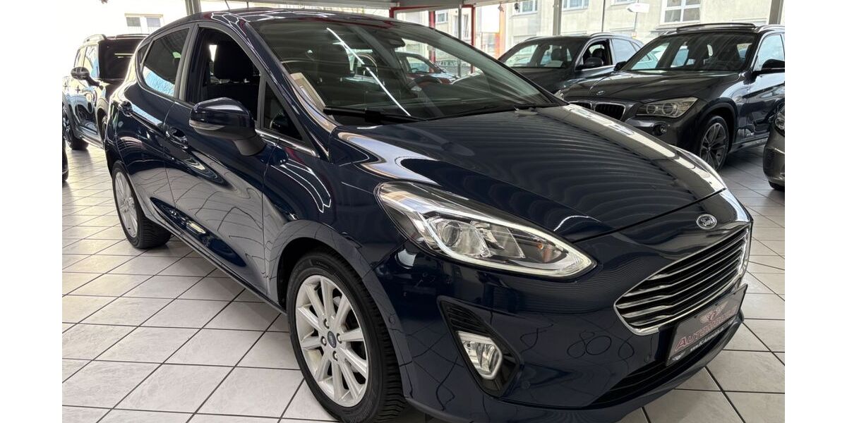 Ford Fiesta 97.000 km 11.990 &euro; Leverkusen 51371