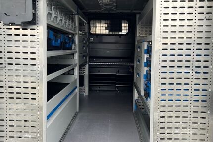 Opel Vivaro 117.770 km 19.900 &euro; Köln-Riehl 50735